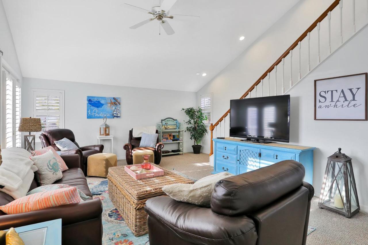 Sol Mate Beach Cottage Сейнт Пийт Бийч Екстериор снимка