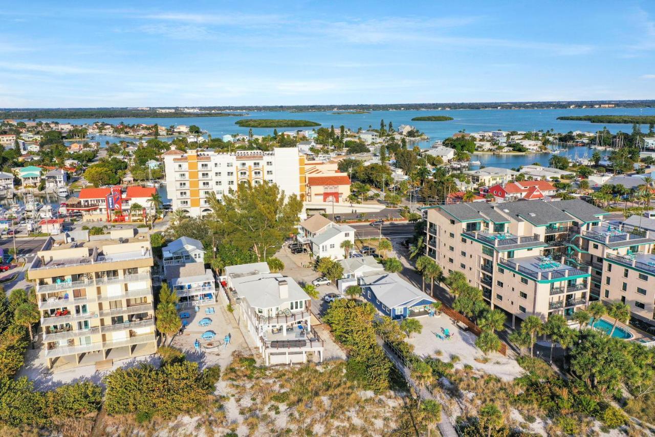 Sol Mate Beach Cottage Сейнт Пийт Бийч Екстериор снимка
