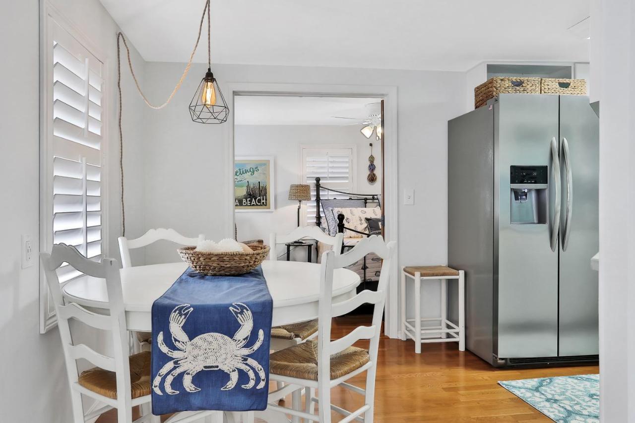 Sol Mate Beach Cottage Сейнт Пийт Бийч Екстериор снимка