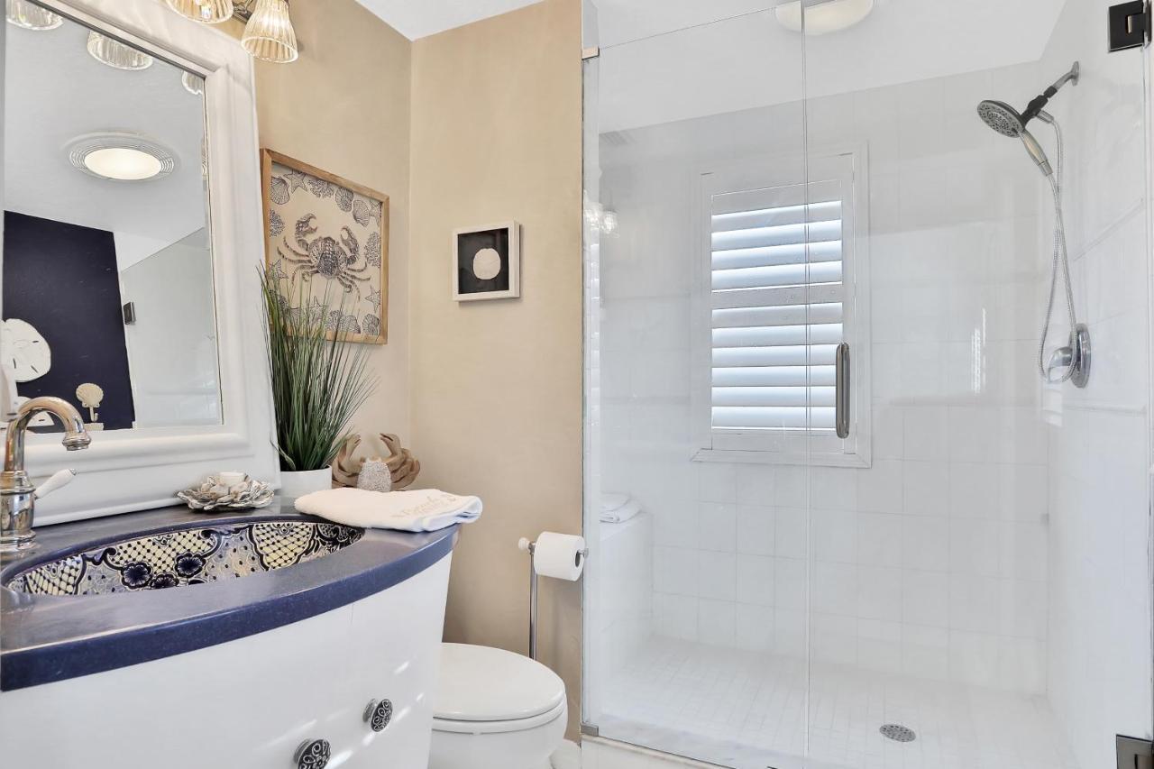 Sol Mate Beach Cottage Сейнт Пийт Бийч Екстериор снимка