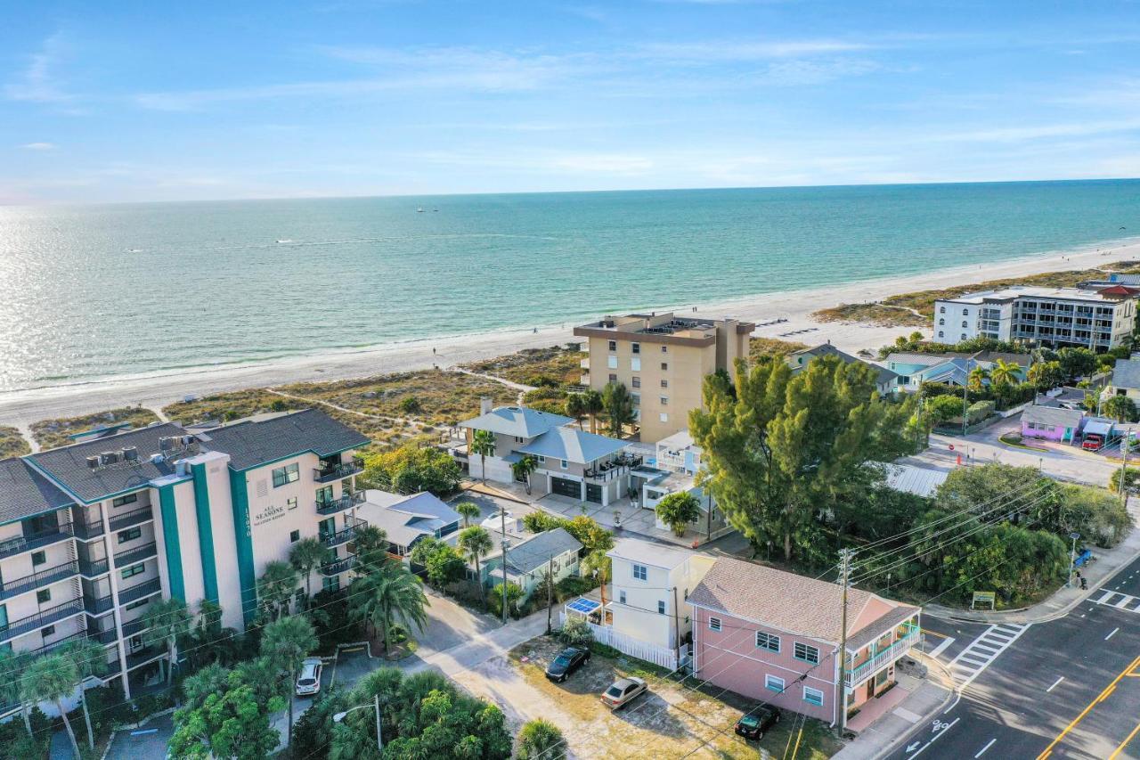 Sol Mate Beach Cottage Сейнт Пийт Бийч Екстериор снимка